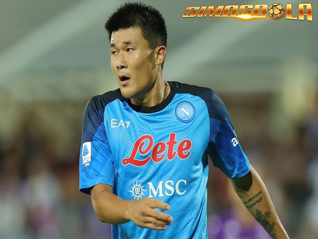 Selangkah Lebih Dekat, Man United Segera Rekrut Eks Murid Shin Tae-yong dari Napoli