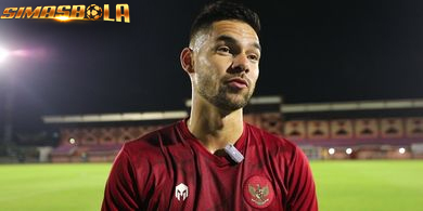 Gagal Debut di Timnas Indonesia, Sandy Walsh Penuhi Janji Datang ke Makam Kakek