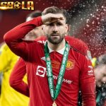 Ten Hag Bawa Kabar Buruk, Cedera Luke Shaw Ternyata Lebih Horor untuk Man United.