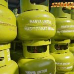 Viral Bajing Loncat Curi Tabung Gas 3 Kg dari Truk di Tanjung Priok Sebuah video viral di media sosial yang memperlihatkan dua pelaku bajing