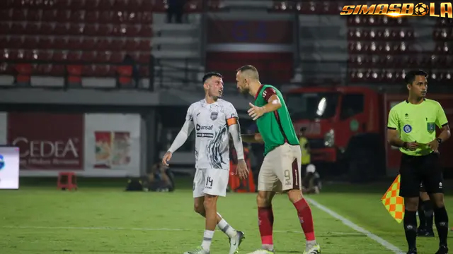 BRI Liga 1: Bali United Ditumbangkan Borneo FC di Kandang, Teco Adu Mulut dengan Stefano Lilipaly?