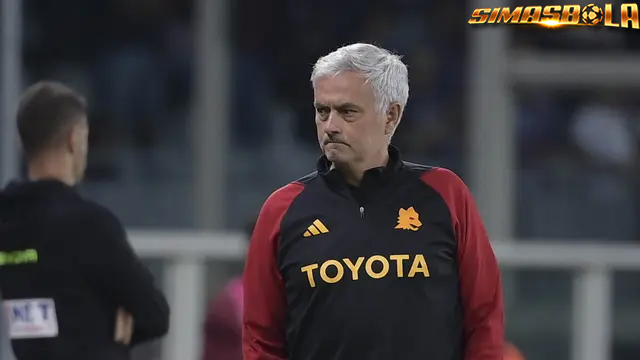 Liga Italia: Jose Mourinho Diminta Bertahan demi Fans AS Roma