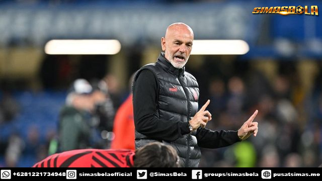 AC Milan disarankan untuk tidak memecat dulu Stefano Pioli dari kursi kepelatihan.Hal tersebut diungkapkan eks pemain sekaligus pelatih