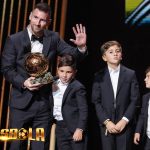 Lionel Messi berbeda ketika berada di lapangan dan rumah bersama keluarga.Label 'alien' tersemat dalam diri Lionel Messi lantaran kemampuannya