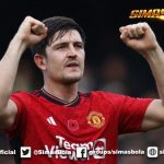 Harry Maguire diklaim patut menjadi junjungan di Man United lantaran sosoknya yang bermental baja.Klaim itu disampaikan oleh eks bek Juventus