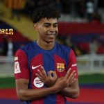 Bocah sakti Barcelona, Lamine Yamal, sesumbar bisa menjebol gawang Paris Saint-Germain (PSG) dan menjadi pahlawan di Liga Champions.