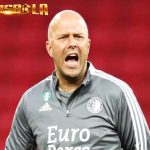 Belum Juga Latih Liverpool, Arne Slot Sudah Diremehkan Erik ten Hag