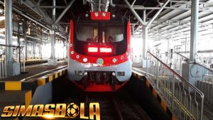 KRL Jogja-Palur Mogok di Ceper Klaten, Ini Penjelasan KCI