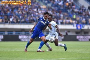 Bursa Transfer Liga 1 - Kembali Rampingkan Skuad, Persib Pinjamkan Dua Pemainnya ke Klub Lain