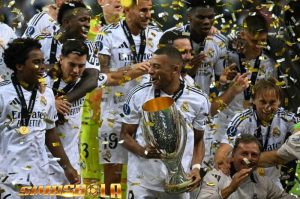 Kylian Mbappe tak perlu menunggu lama untuk mendapatkan trofi pertama bersama Real Madrid. Laga Piala Super Eropa