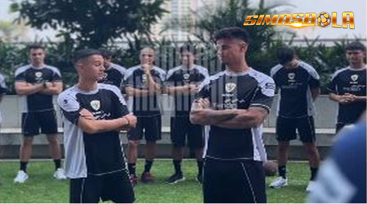 Mees Hilgers dan Eliano Reijnders Batal Nonton di SUGBK, Kemenpora Sudah Terima Berkas, Diharapkan Oktober Sudah Bisa Main