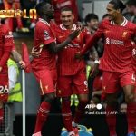 Liverpool berhasil menggusur Manchester